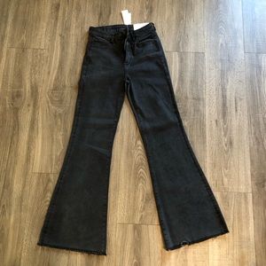 NWT American Eagle Super Hi Rise Black Flare Jeans